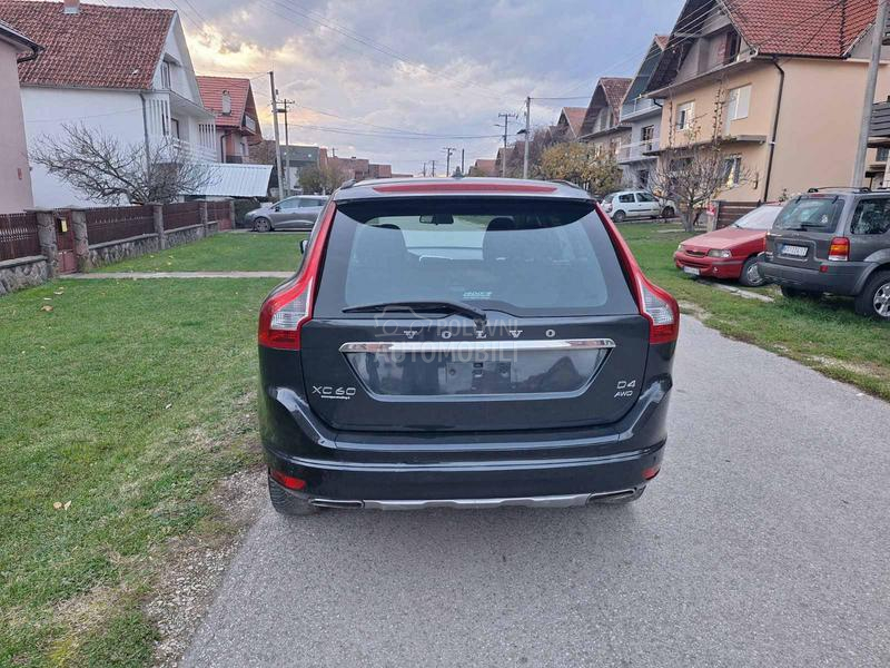 Volvo XC60 2.4 4d autom