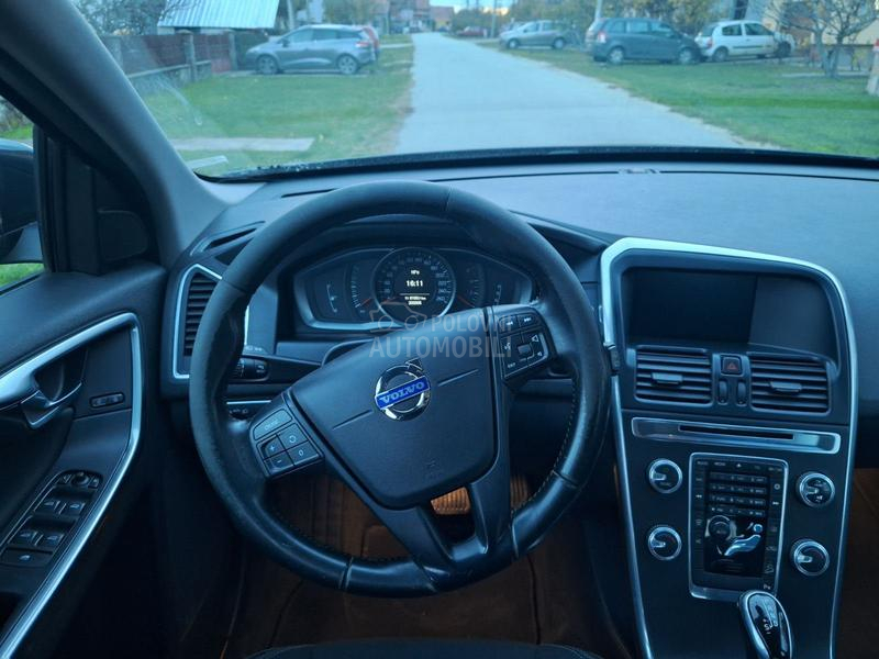 Volvo XC60 2.4 4d autom