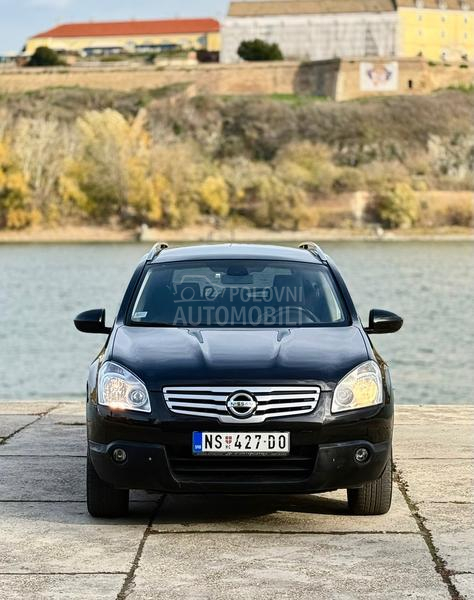 Nissan Qashqai + 2 