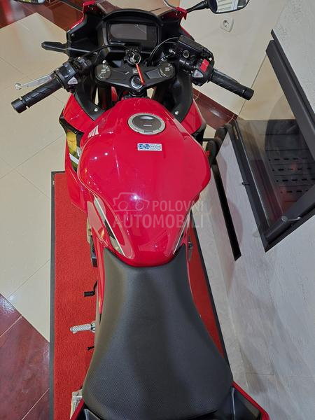 Honda CBR 500 R
