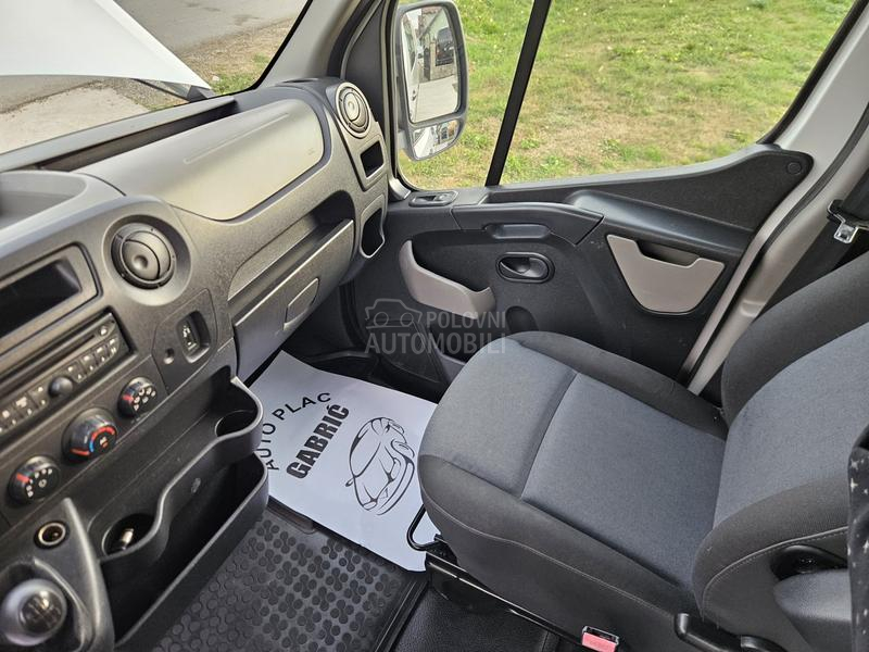 Renault Master 2.3 DCI L3 6 SED