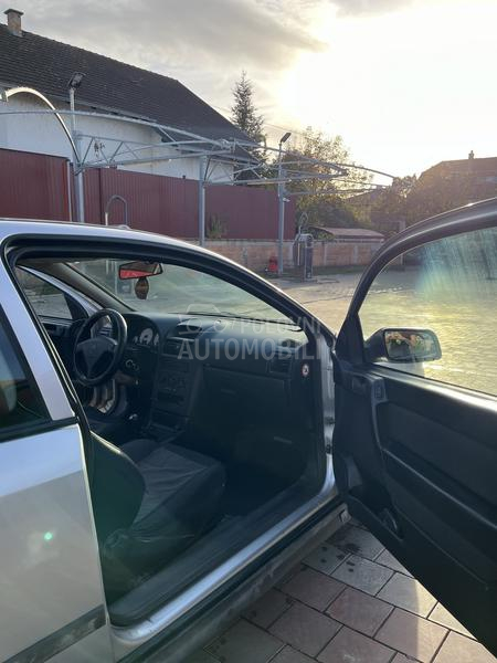 Opel Astra G 1.6 16V