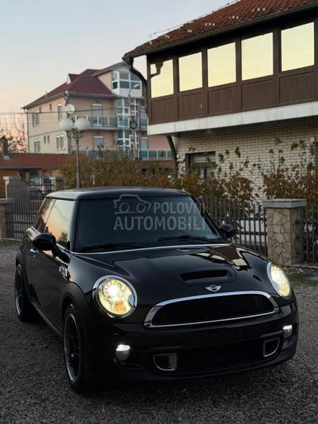MINI Cooper S 