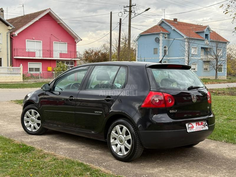 Volkswagen Golf 5 1.9 TDI T O P