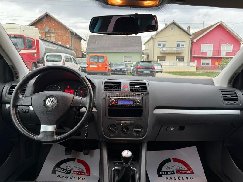 Volkswagen Golf 5 1.9 TDI T O P