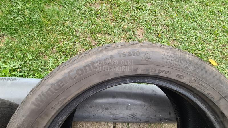 Continental 225/50 R17 Zimska