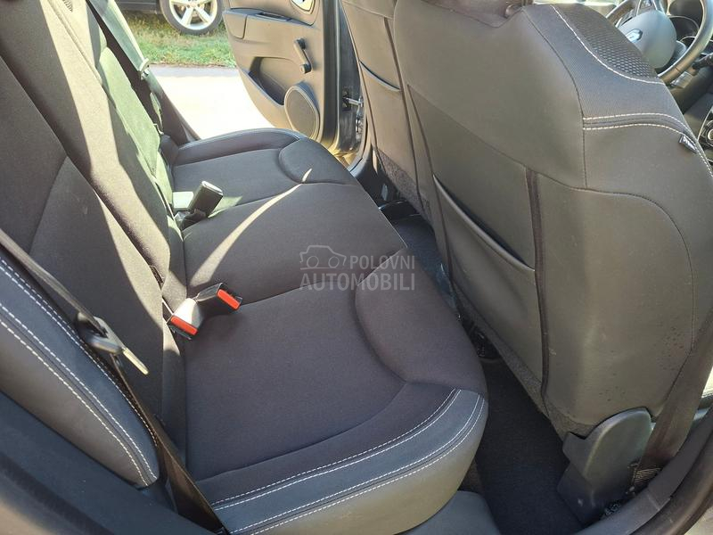 Renault Clio 1.5 DCi