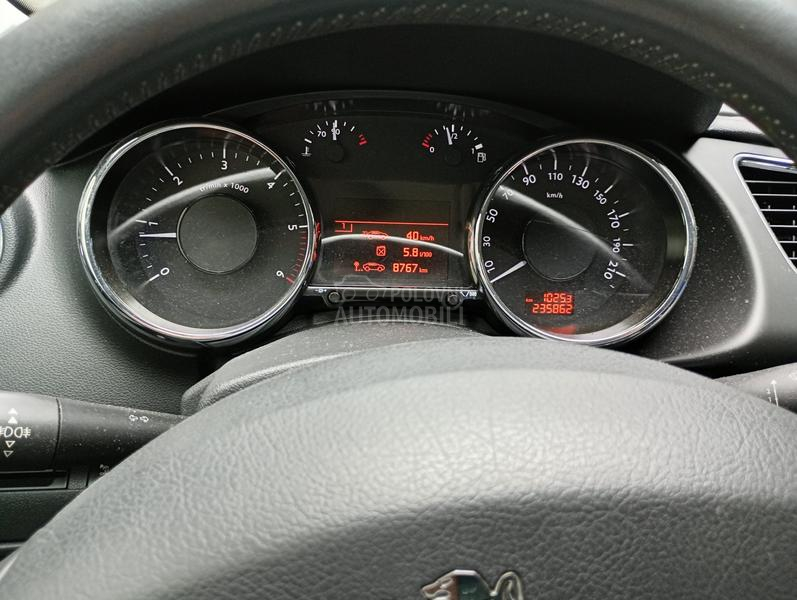 Peugeot 3008 1.6 hdi