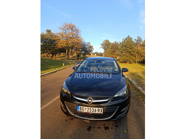 Opel Astra J COSMO, 1.7
