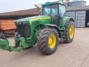 John Deere 8120