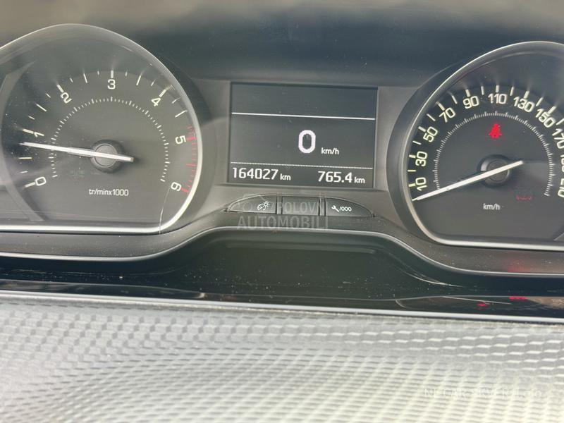 Peugeot 208 1.6hdi ALURE