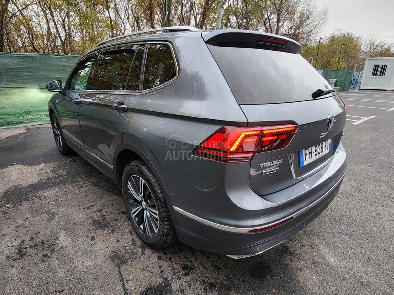 Volkswagen Tiguan Allspace 4x4/HIGHLINE