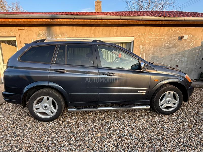 SsangYong Kyron 