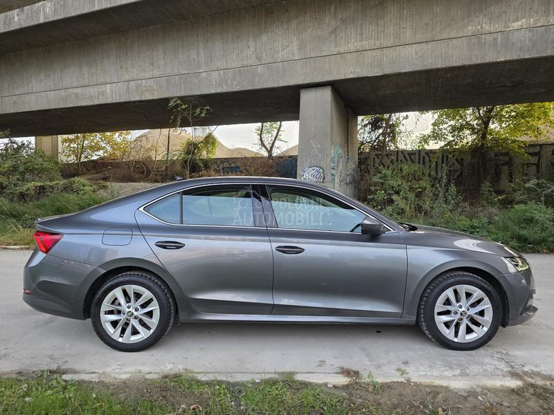 Škoda Octavia 2.0 TDI DSG STYLE