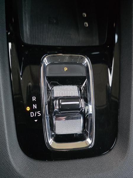 Škoda Octavia 2.0 TDI DSG STYLE