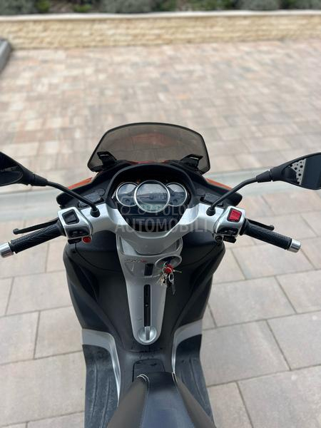 Piaggio MP3 YOURBAN