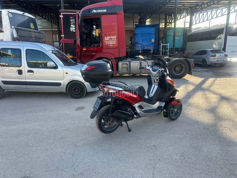 Piaggio MP3 YOURBAN