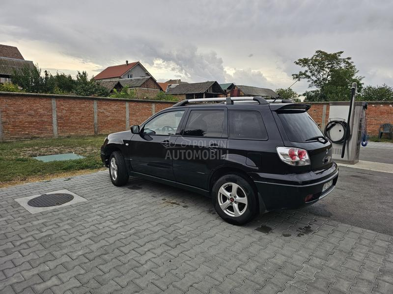 Mitsubishi Outlander 4x4