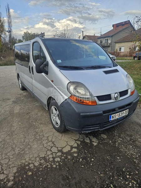 Renault Trafic 2.5 dci