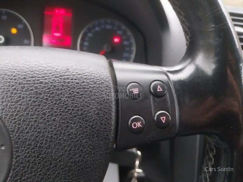 Volkswagen Golf 5 1.9 GTD