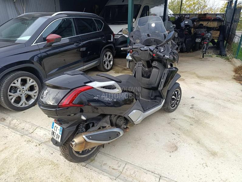 Peugeot metropolis 400