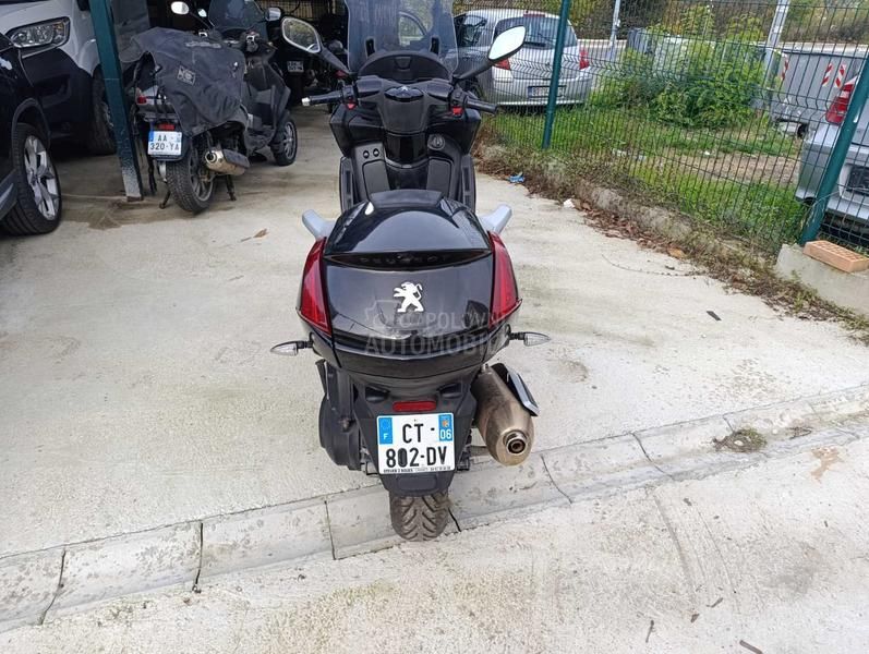 Peugeot metropolis 400