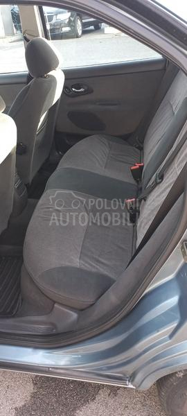 Ford Mondeo 1.8 OTTO Ghia