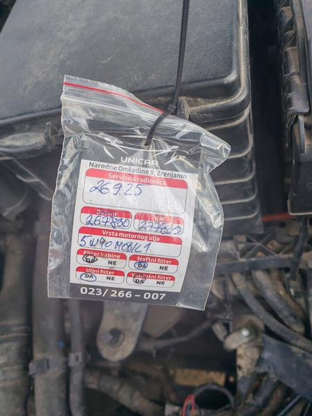 Volkswagen Golf 5 1.6 FSI