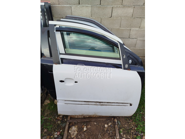 Prednja desna vrata Y474 za Opel Zafira od 2005. do 2012. god.