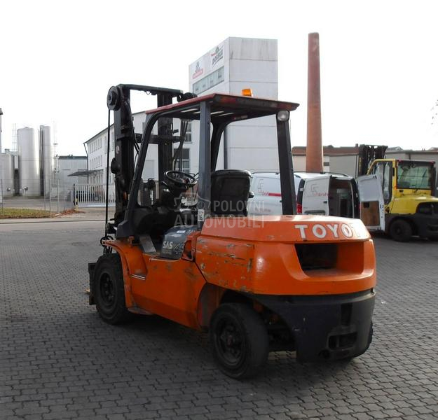 Toyota 4,5 tona Pozicioner