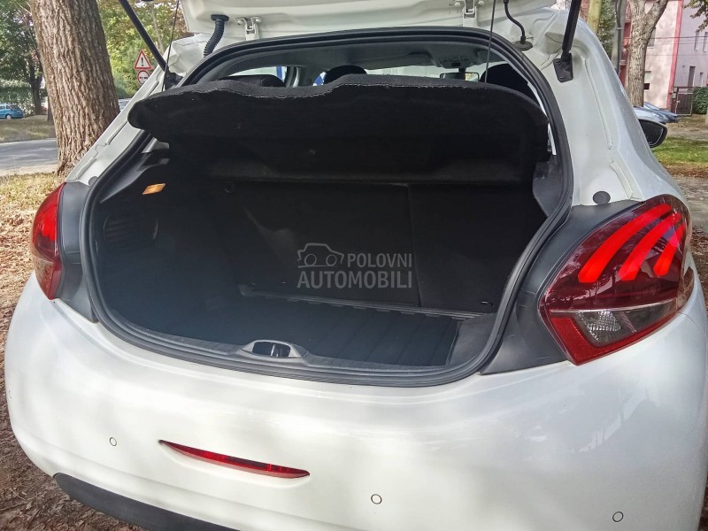 Peugeot 208 1,5EHDI