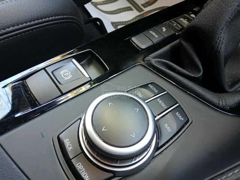 BMW X1 BMV X1 XDRIVE25E 5D