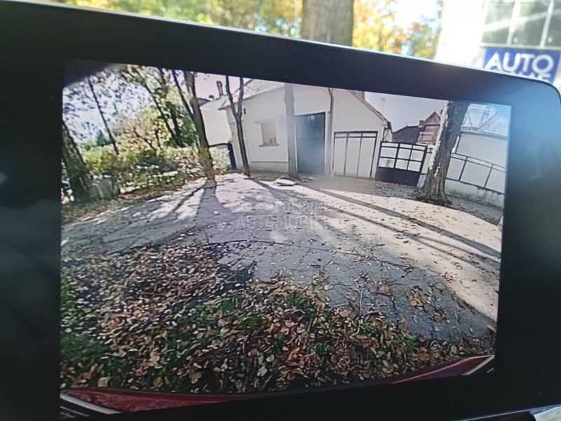 BMW X1 BMV X1 XDRIVE25E 5D