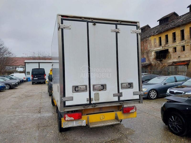 Mercedes Benz Sprinter