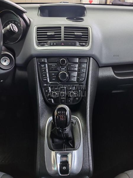 Opel Meriva B D O B R A