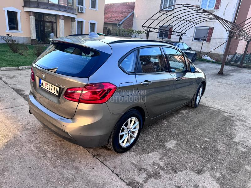 BMW 218 