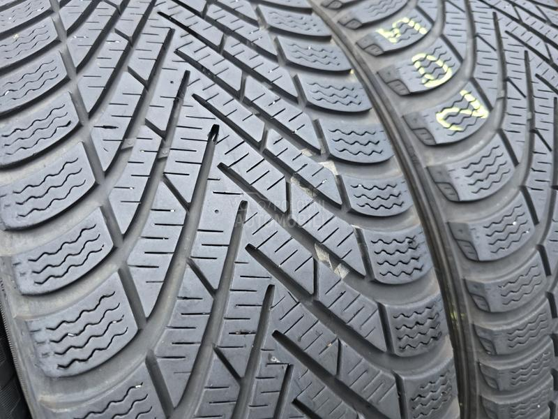 Pirelli 205/55 R16 Zimska