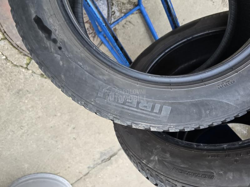 Pirelli 205/55 R16 Zimska
