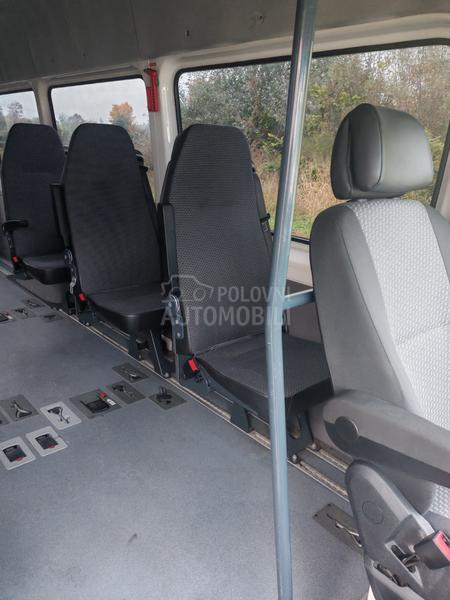 Volkswagen Crafter 2.0tdi NOV maxi