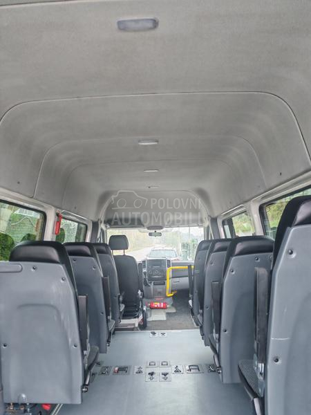 Volkswagen Crafter 2.0tdi NOV maxi