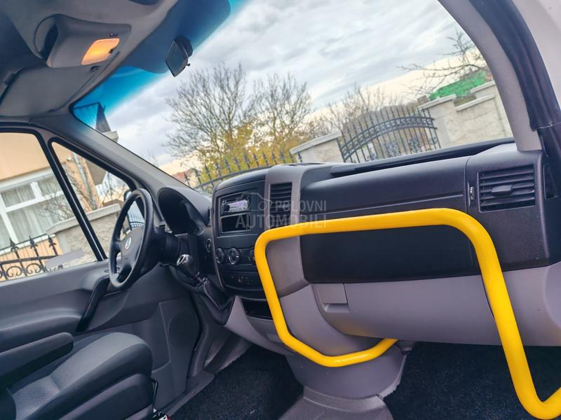 Volkswagen Crafter 2.0tdi NOV maxi