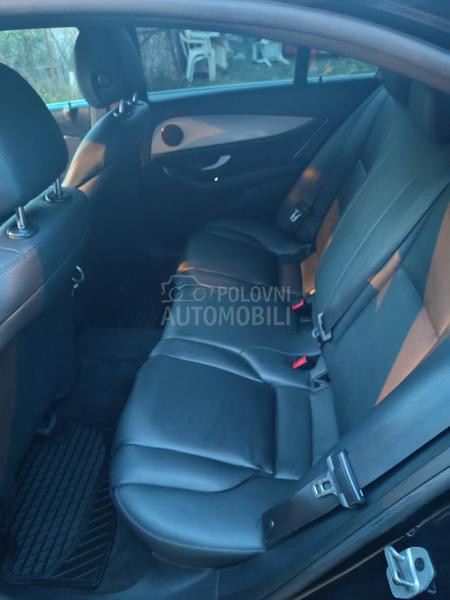Mercedes Benz E 220 NOV