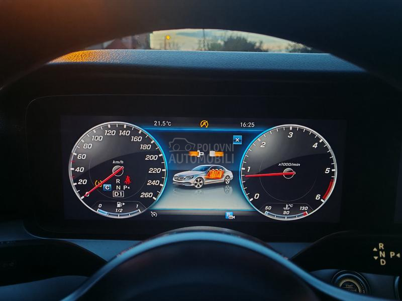 Mercedes Benz E 220 NOV