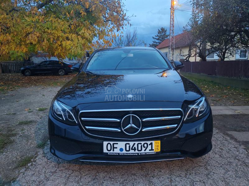 Mercedes Benz E 220 NOV