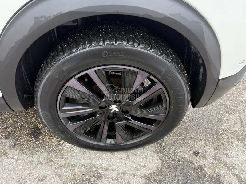 Peugeot 2008 1.5HDI GT 2021
