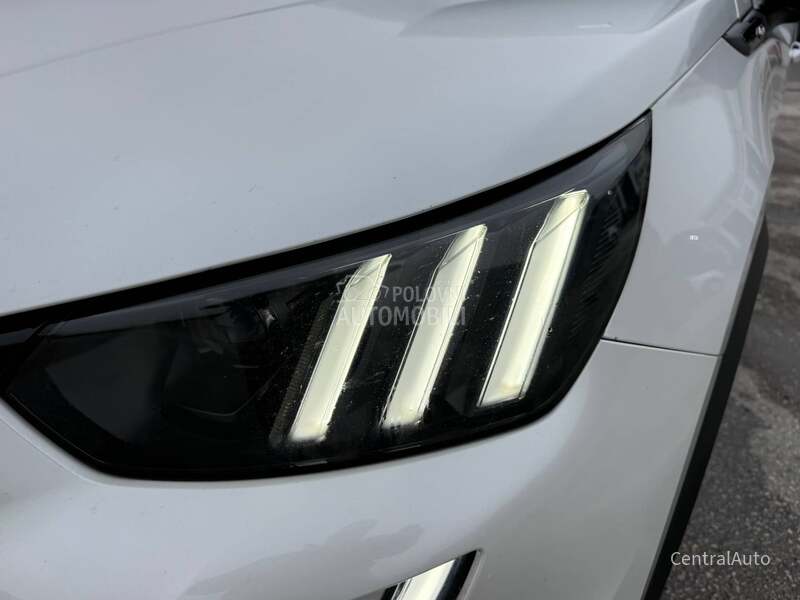 Peugeot 2008 1.5HDI GT 2021