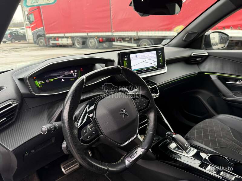 Peugeot 2008 1.5HDI GT 2021