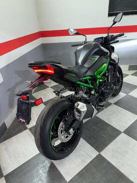 Kawasaki Z 900