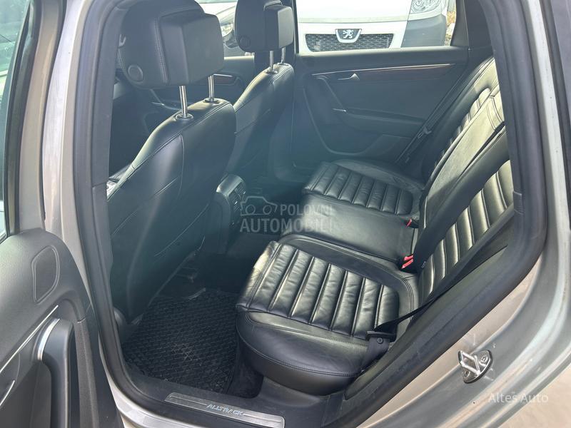 Volkswagen Passat B7 Alltrack 2.0 TDI DSG 4x4