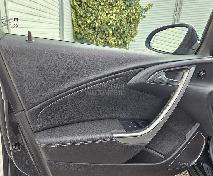 Opel Astra J 1.7 CDTi Cosmo